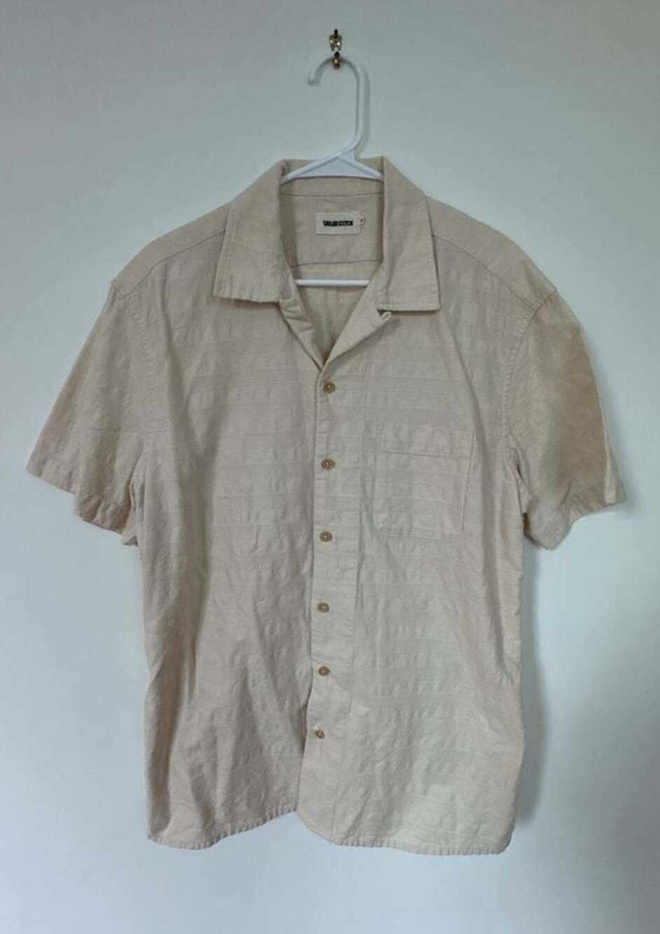 Taylor Stitch Short Sleeve Camp Collar Button Down Shirt in Tan Textured Weave
